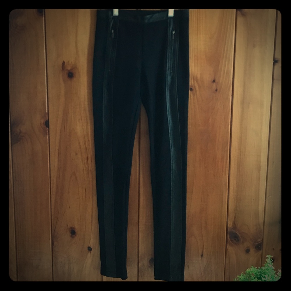 BCBG Max Azria black leggings